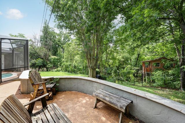 6107 Queenswood Lane, Houston, TX 77008