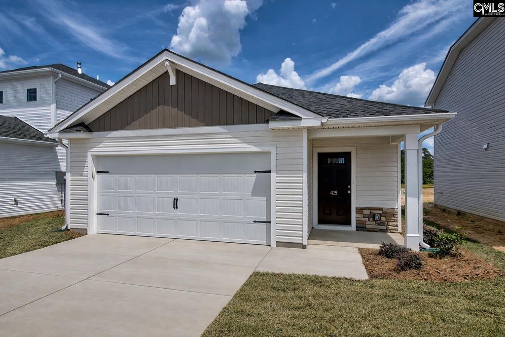 560 Corkscrew Lane, Blythewood, SC 29016
