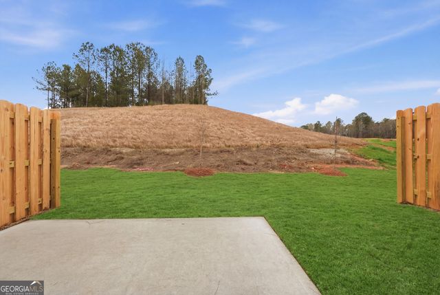 210 Norchester Avenue, Hogansville, GA 30230