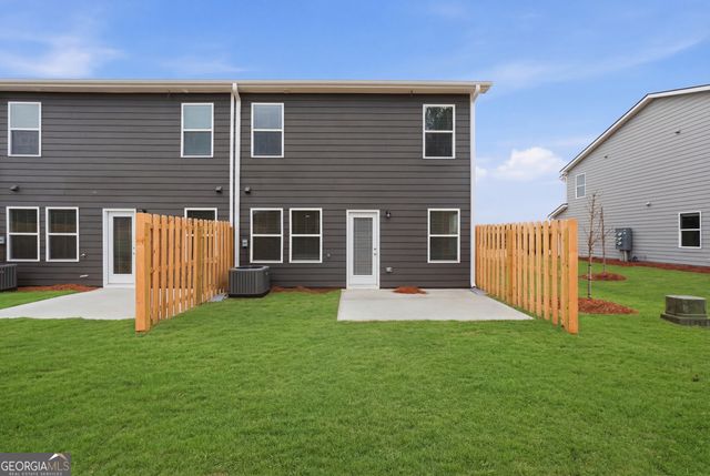 210 Norchester Avenue, Hogansville, GA 30230