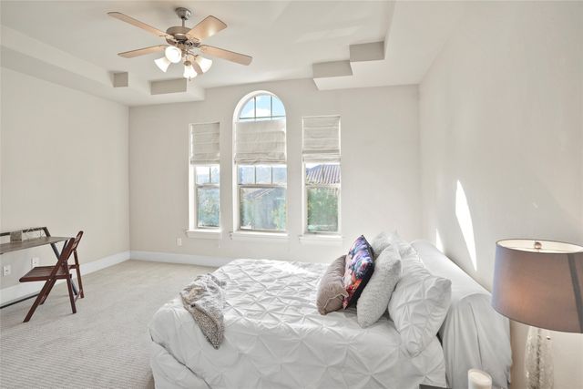 6748 Plaza Viaduct, Irving, TX 75039