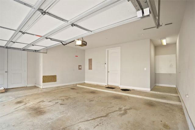 6748 Plaza Viaduct, Irving, TX 75039