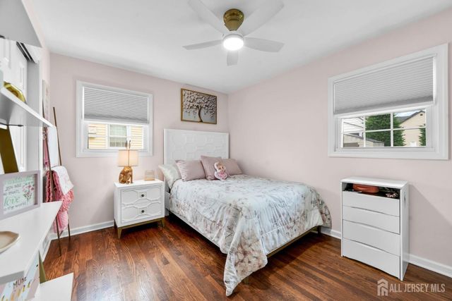 555 E Washington Avenue E, Woodbridge Proper, NJ 07095