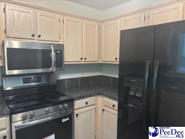 642 Aspen St, Florence, SC 29501