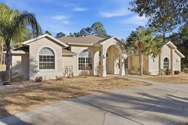 6017 N Canyon Drive, Beverly Hills, FL 34465