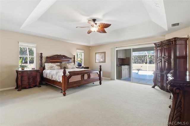 6017 N Canyon Drive, Beverly Hills, FL 34465