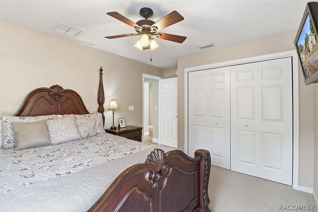 6017 N Canyon Drive, Beverly Hills, FL 34465