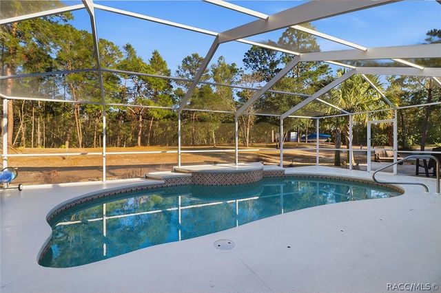 6017 N Canyon Drive, Beverly Hills, FL 34465