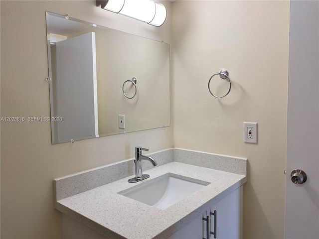 16950 W Dixie Hwy A531, North Miami Beach, FL 33160