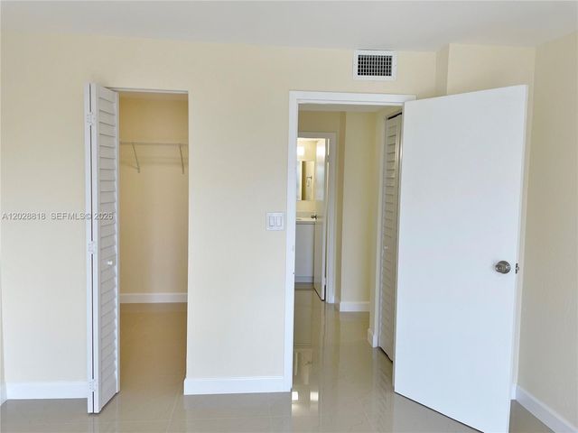 16950 W Dixie Hwy A531, North Miami Beach, FL 33160