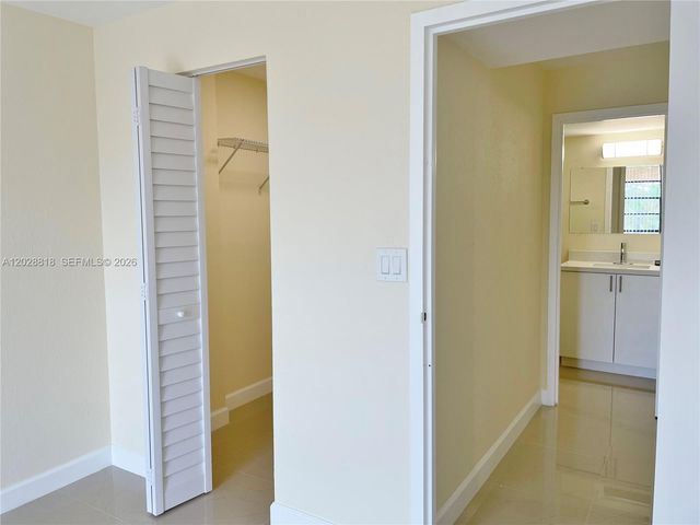 16950 W Dixie Hwy A531, North Miami Beach, FL 33160