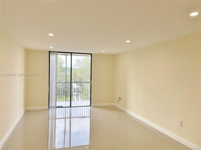 16950 W Dixie Hwy A531, North Miami Beach, FL 33160