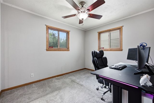 4711 F Ave NE, Cedar Rapids, IA 52402