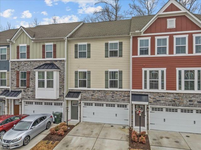 1808 Aft WAY, Chesapeake, VA 23323