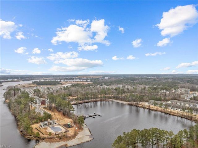 1808 Aft WAY, Chesapeake, VA 23323