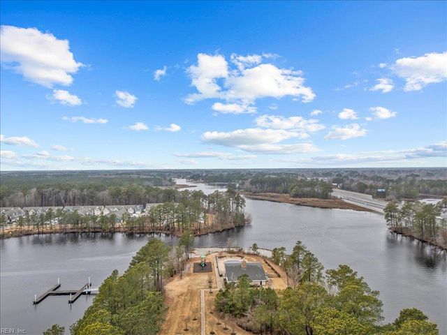 1808 Aft WAY, Chesapeake, VA 23323