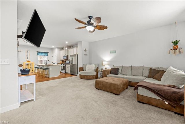 1808 Aft WAY, Chesapeake, VA 23323