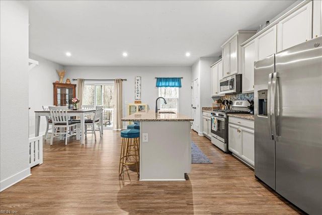 1808 Aft WAY, Chesapeake, VA 23323