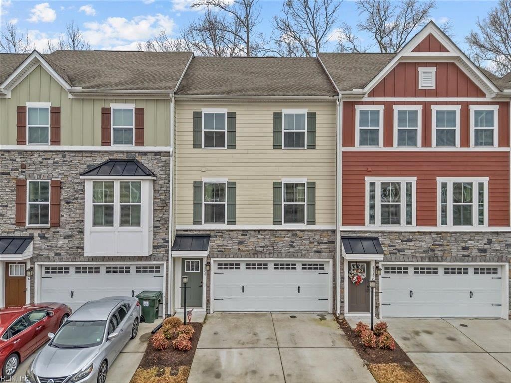 1808 Aft WAY, Chesapeake, VA 23323