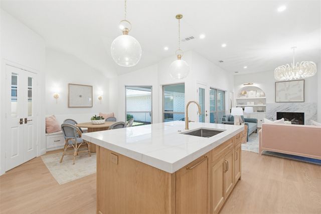 7109 Claybrook Drive, Dallas, TX 75231