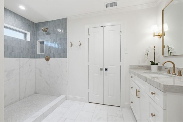 7109 Claybrook Drive, Dallas, TX 75231