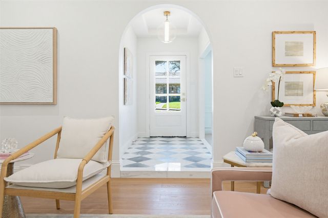 7109 Claybrook Drive, Dallas, TX 75231