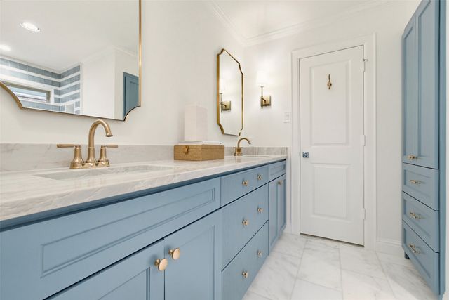 7109 Claybrook Drive, Dallas, TX 75231