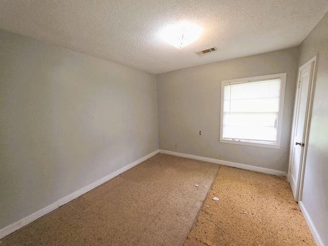 6751 NAVY RD, Millington, TN 38053