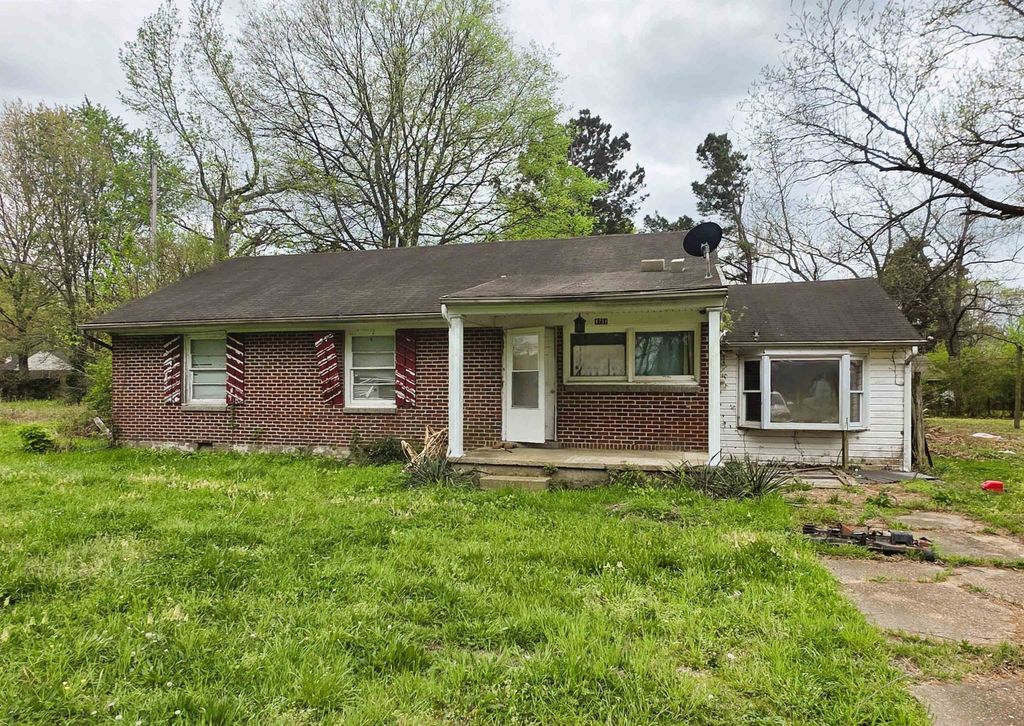 6751 NAVY RD, Millington, TN 38053