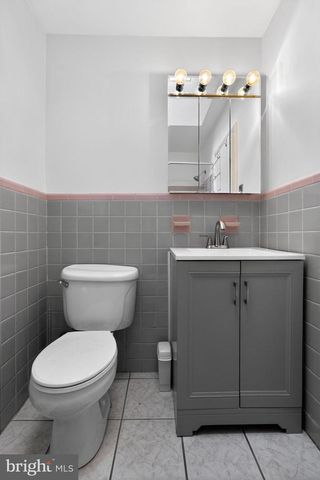 720 HILL RD, Philadelphia, PA 19128