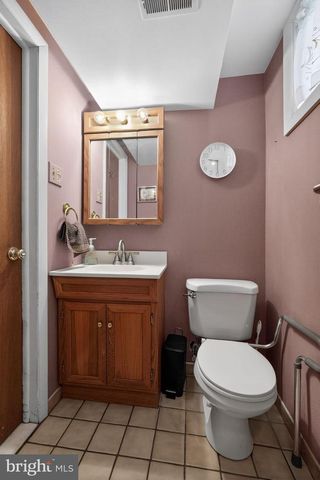 720 HILL RD, Philadelphia, PA 19128