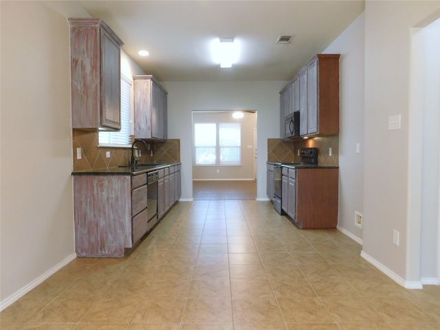 1908 Rodgers Lane, Providence Village, TX 76227