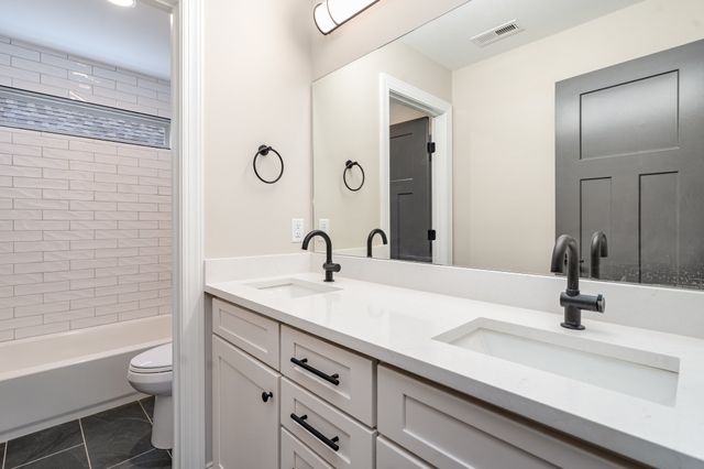 419 Croley Dr, Nashville, TN 37209