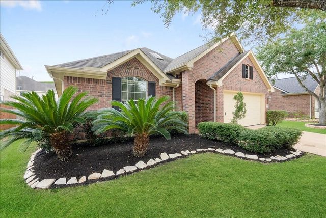 13008 Balsam Breeze Lane, Pearland, TX 77584