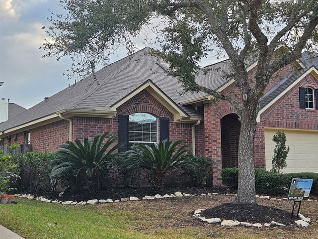 13008 Balsam Breeze Lane, Pearland, TX 77584