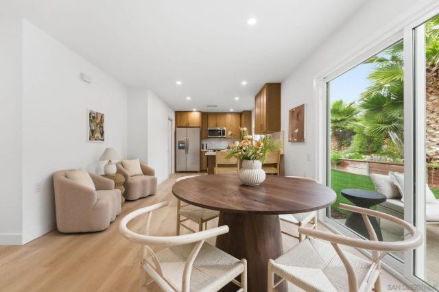 3545 Mount Burnham Ct, San Diego, CA 92111