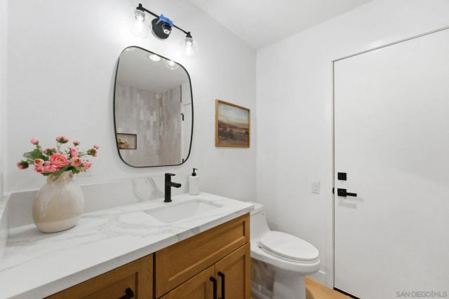 3545 Mount Burnham Ct, San Diego, CA 92111