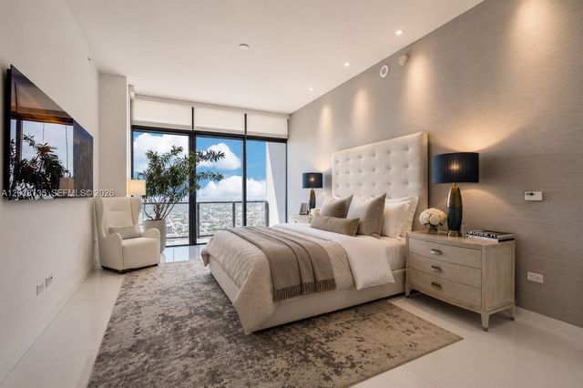88 SW 7th Street 4203, Miami, FL 33130