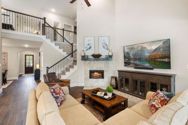 1030 Bat Hawk Court, Conroe, TX 77385