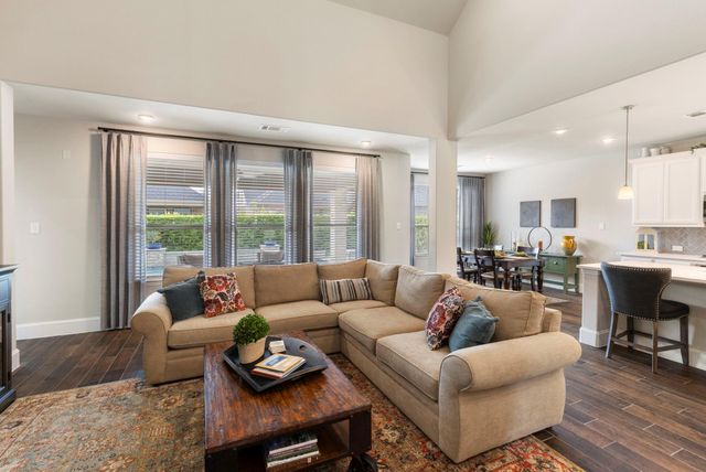 1030 Bat Hawk Court, Conroe, TX 77385