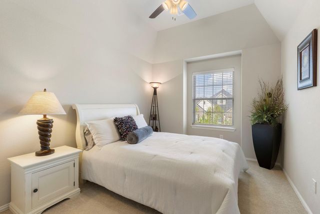 1030 Bat Hawk Court, Conroe, TX 77385