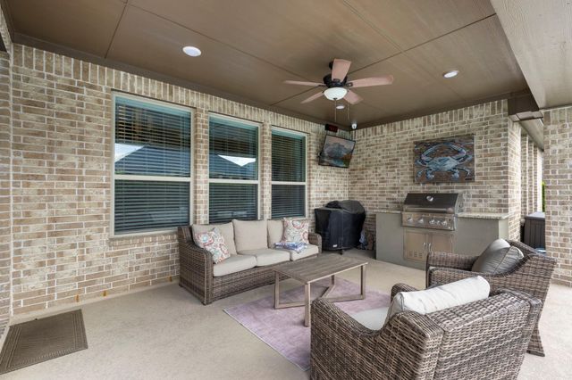 1030 Bat Hawk Court, Conroe, TX 77385