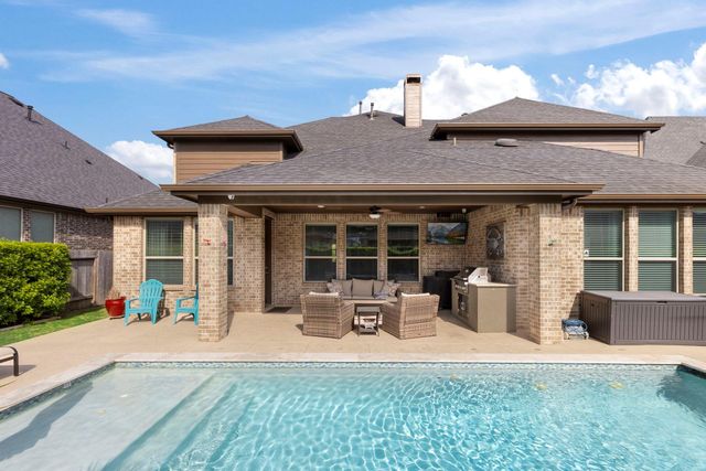 1030 Bat Hawk Court, Conroe, TX 77385