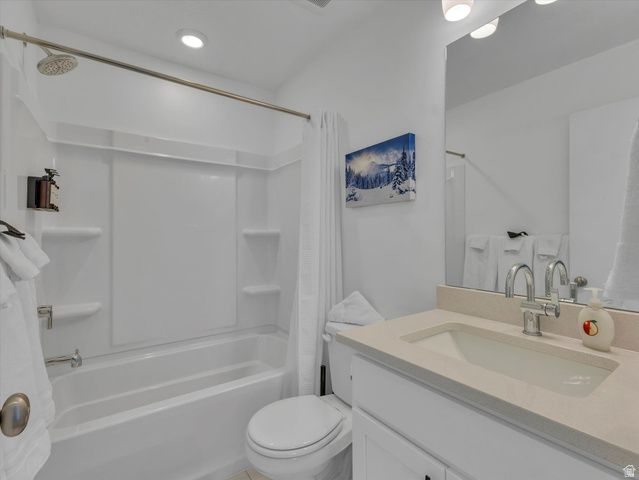 301 W AZURE SKY LN, Salt Lake City, UT 84103