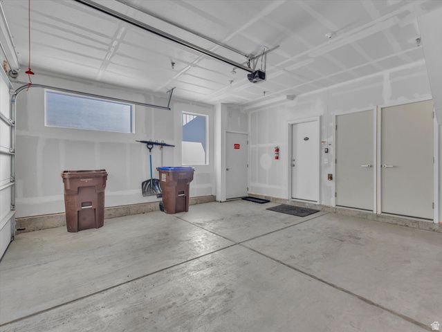 301 W AZURE SKY LN, Salt Lake City, UT 84103