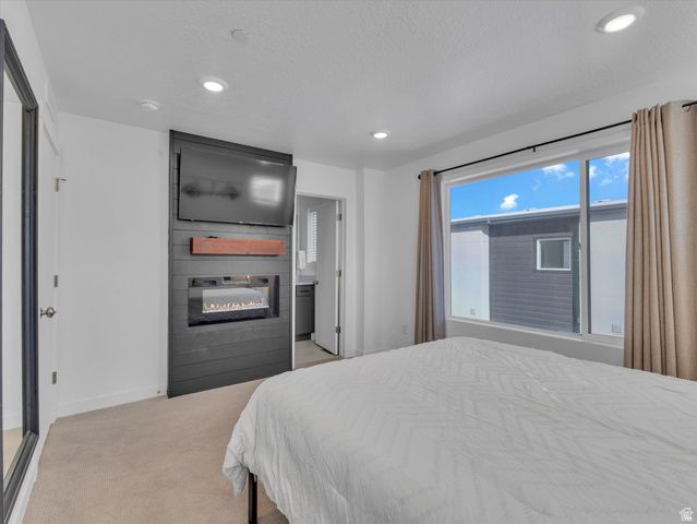 301 W AZURE SKY LN, Salt Lake City, UT 84103