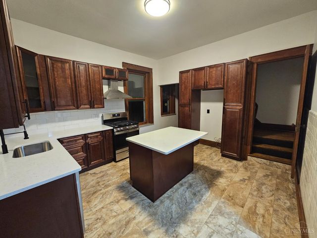 831 Suire Avenue, Cincinnati, OH 45205