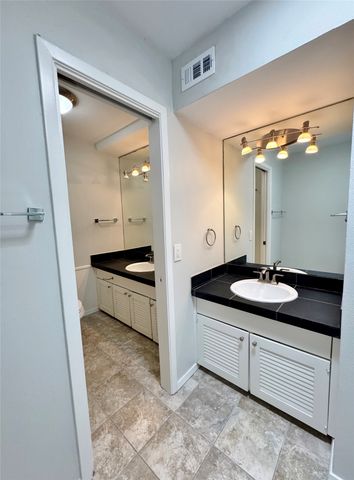 4320 Cole Avenue 2, Dallas, TX 75205