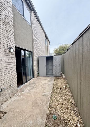 4320 Cole Avenue 2, Dallas, TX 75205