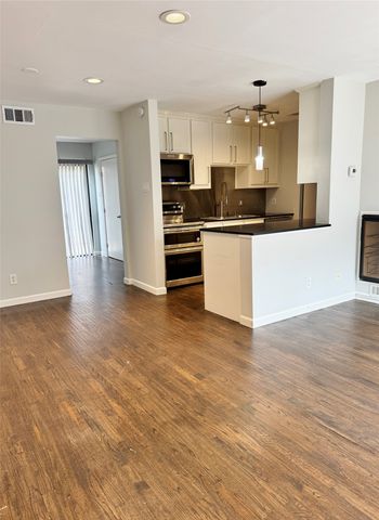 4320 Cole Avenue 2, Dallas, TX 75205